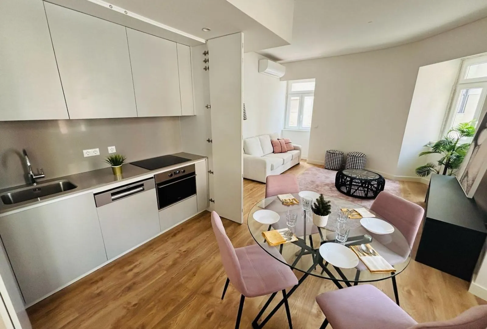 The Luciano House - Confortable & Central Apartments Lizbona Portugalia